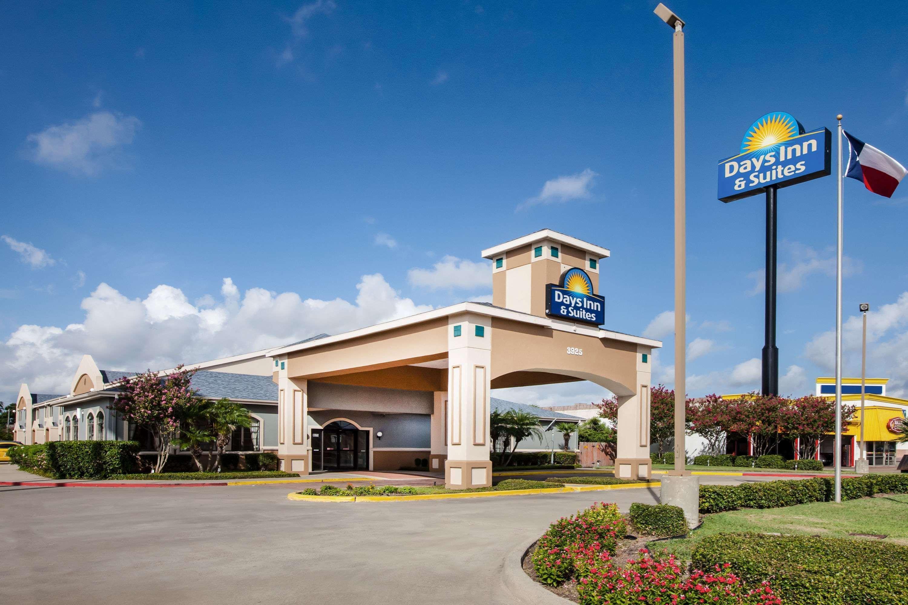 Days Inn & Suites By Wyndham Corpus Christi Central Ngoại thất bức ảnh