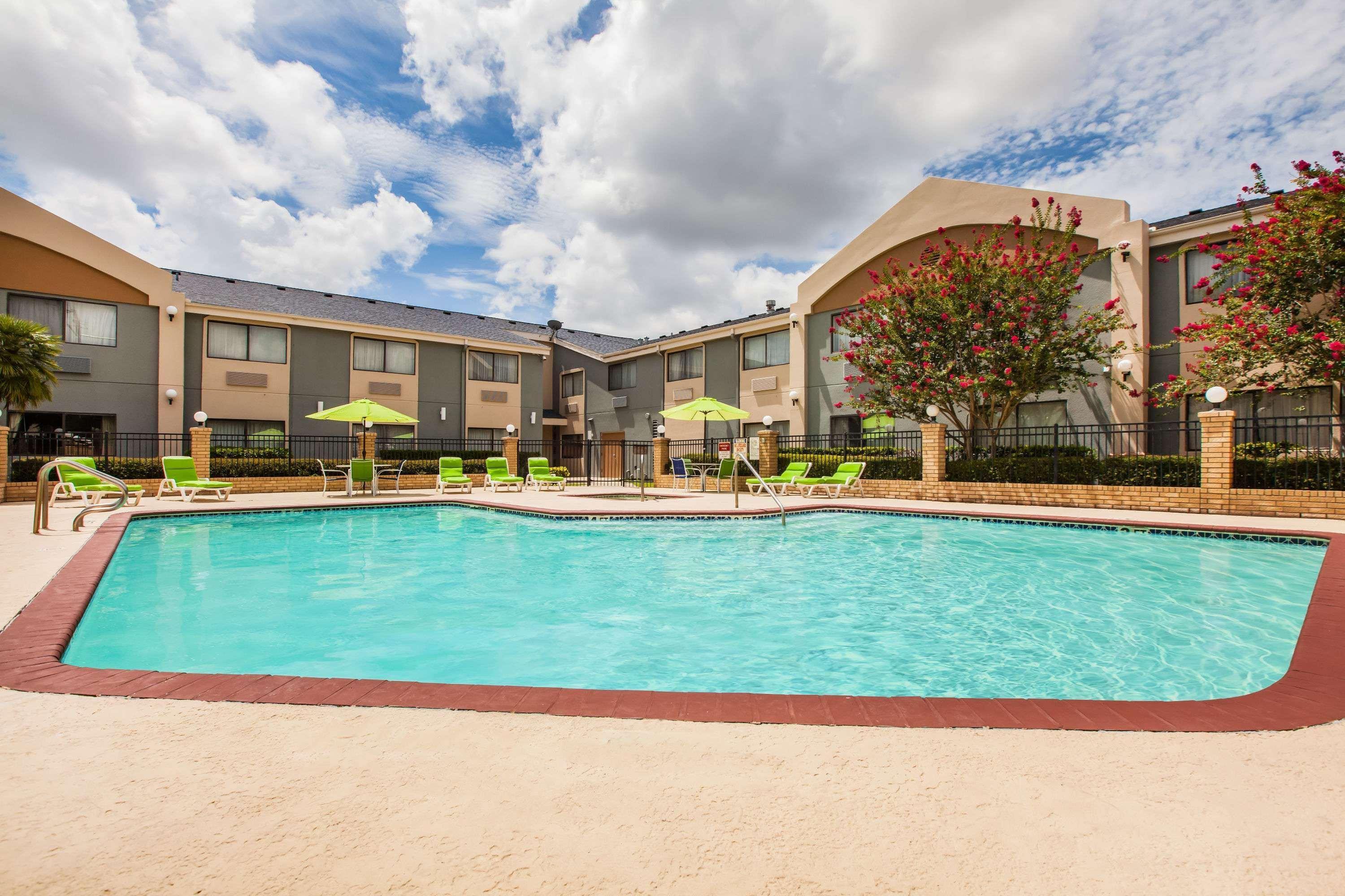 Days Inn & Suites By Wyndham Corpus Christi Central Ngoại thất bức ảnh