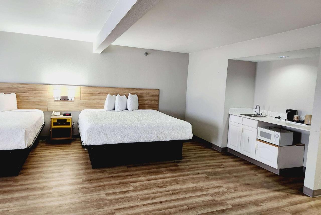 Days Inn & Suites By Wyndham Corpus Christi Central Ngoại thất bức ảnh