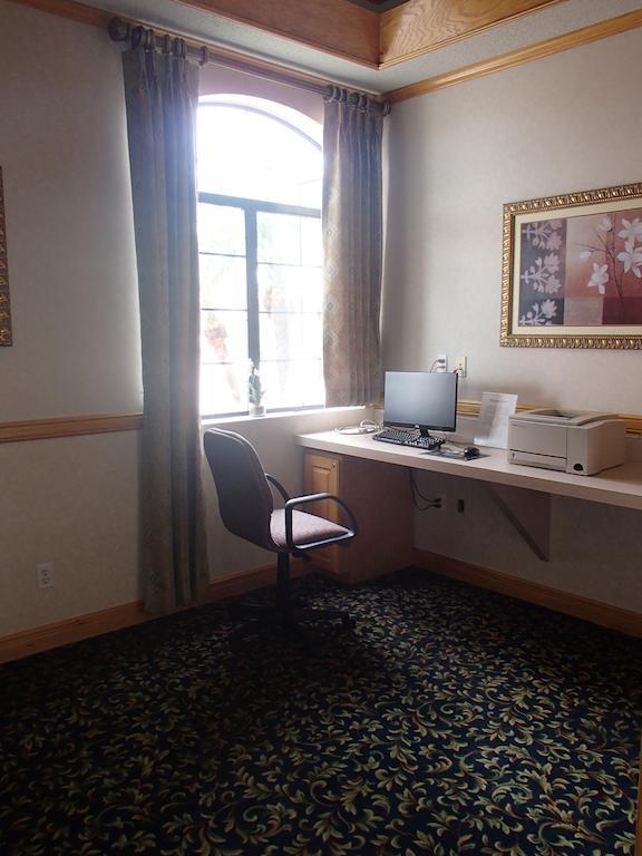 Days Inn & Suites By Wyndham Corpus Christi Central Ngoại thất bức ảnh